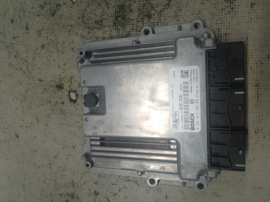 Calculator motor Land Rover Freelander 2 2.2 Motorina 2009, 6G9112A650AE
