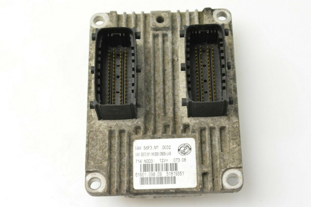 Calculator Motor MAGNETI MARELLI FIAT GRANDE PUNTO 61601 098 09 / 6160109809 / IAW 5SF3 M1 / IAW5SF3M1 / 5181935161601 098 09 / 6160109809 / IAW 5SF3 M1 / IAW5SF3M1 / 51819351