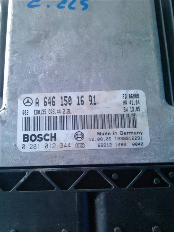 Calculator motor MERCEDES C CLASS 2.2 CDI an fabr. 2003