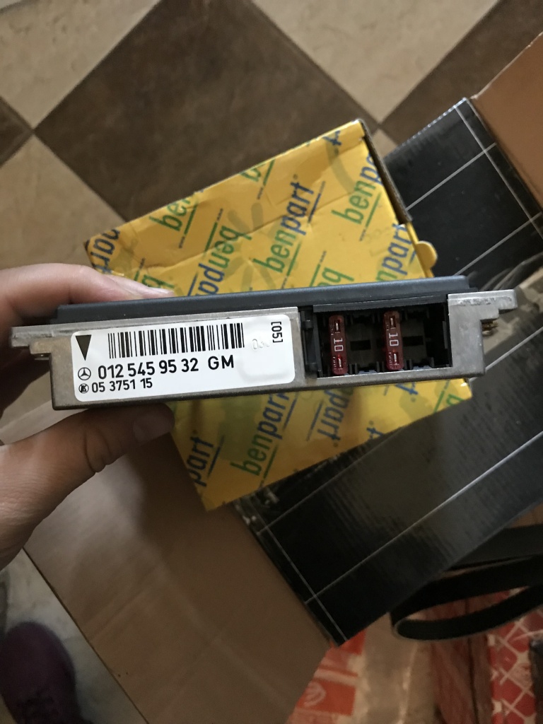 Calculator motor Mercedes S Class W140 S300SE / S320 USA
