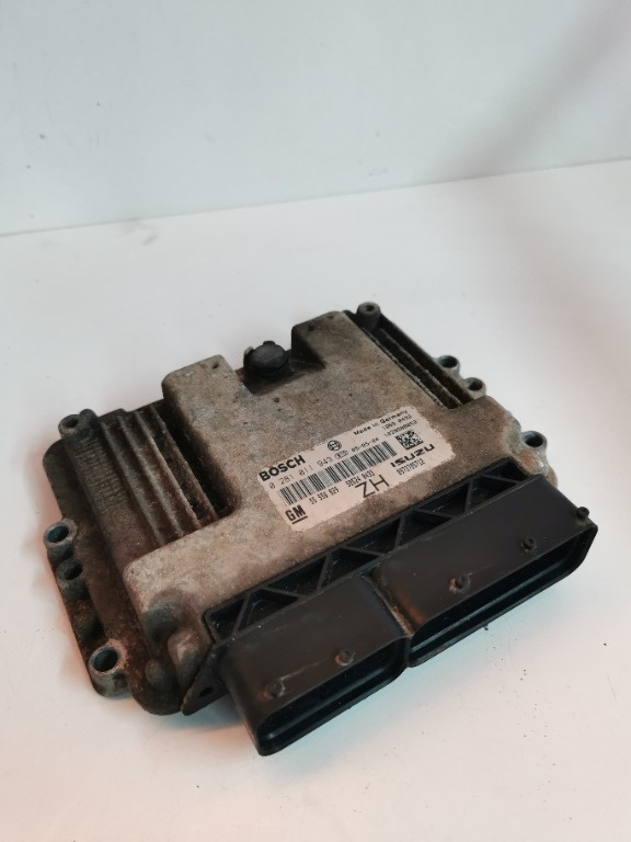 Calculator motor Opel Astra H 1.7 diesel Z17DTH ECU 0 281 011 943 ZH
