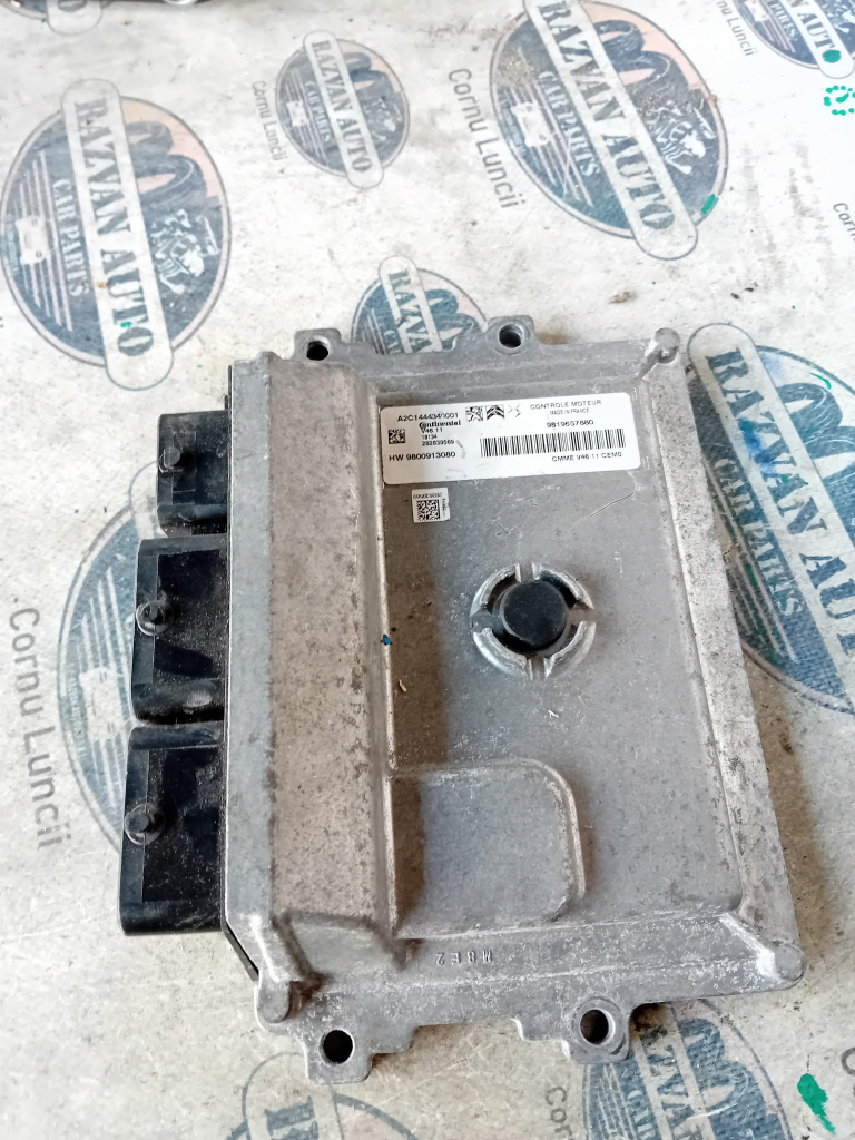 Calculator motor Opel Crossland X 1.2 Benzina 2011, A2C1444340001