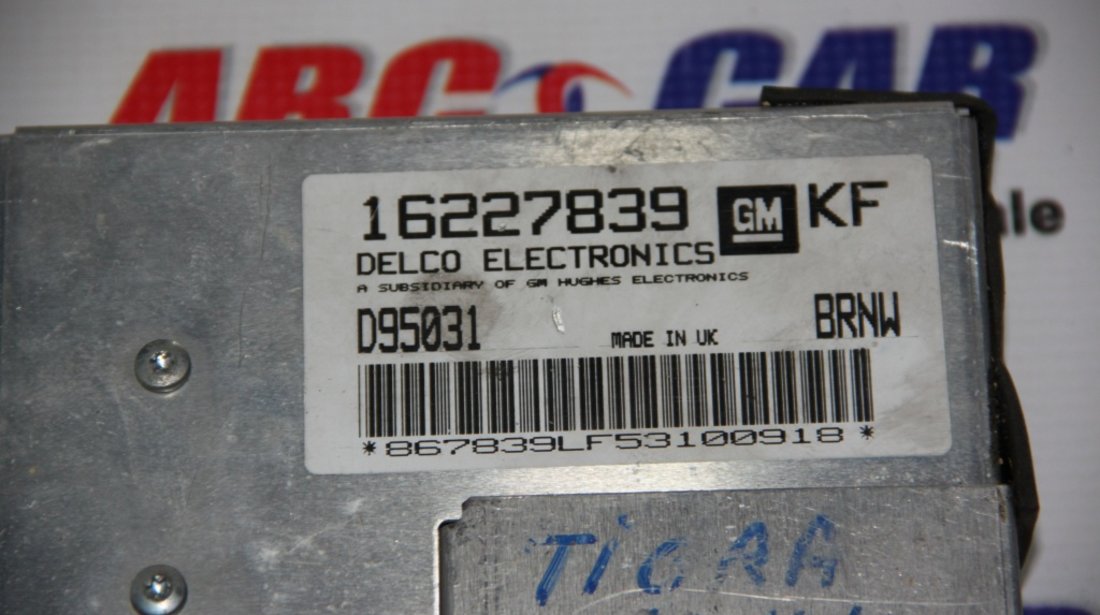 Calculator motor Opel Tigra A 1.4 Benzina cod: 16227839 / D95031 / 0281001427KF model 2000