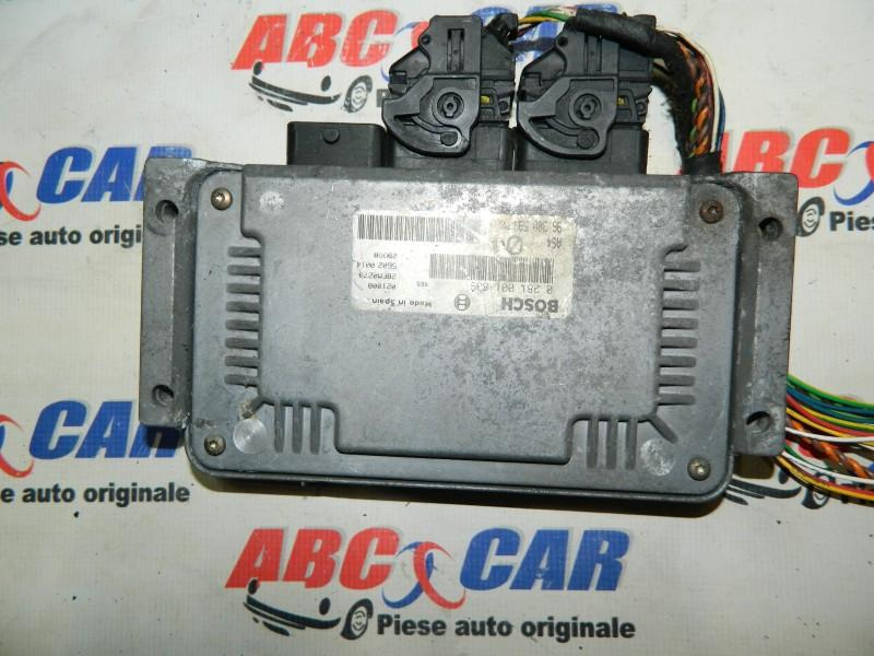 Calculator motor Peugeot 106 1991-1996 8200399038