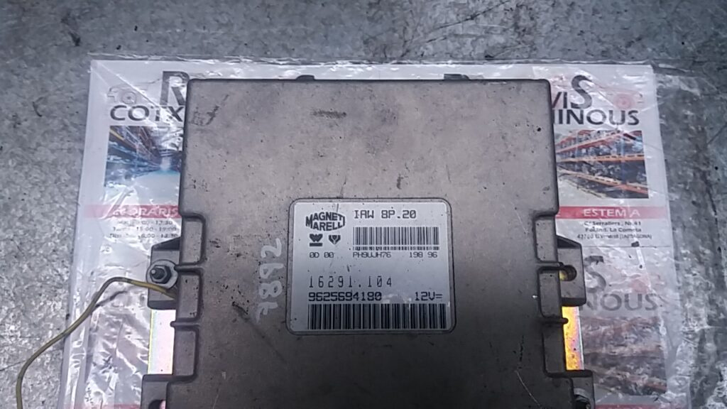Calculator Motor PEUGEOT 306 9625694180 