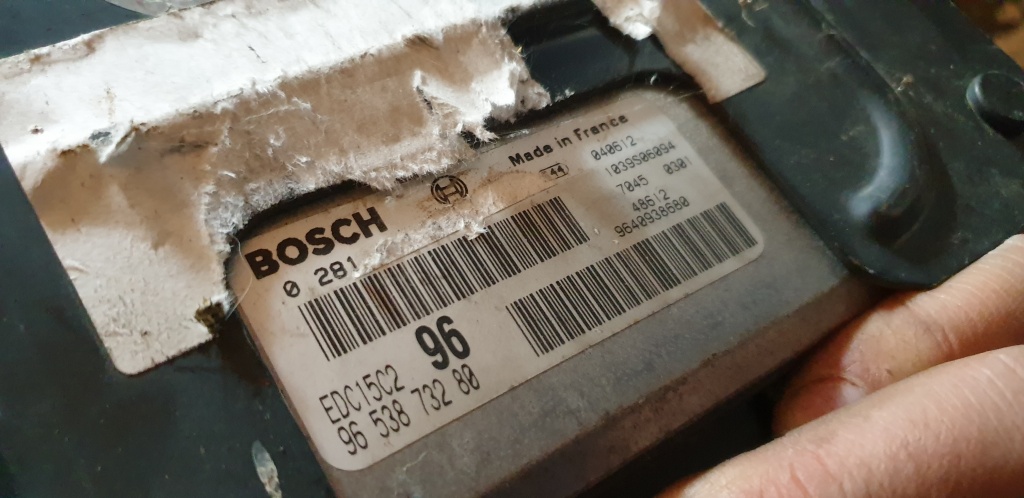 Calculator Motor Peugeot 307 2.0HDI RHY 90CP cod 9653873280