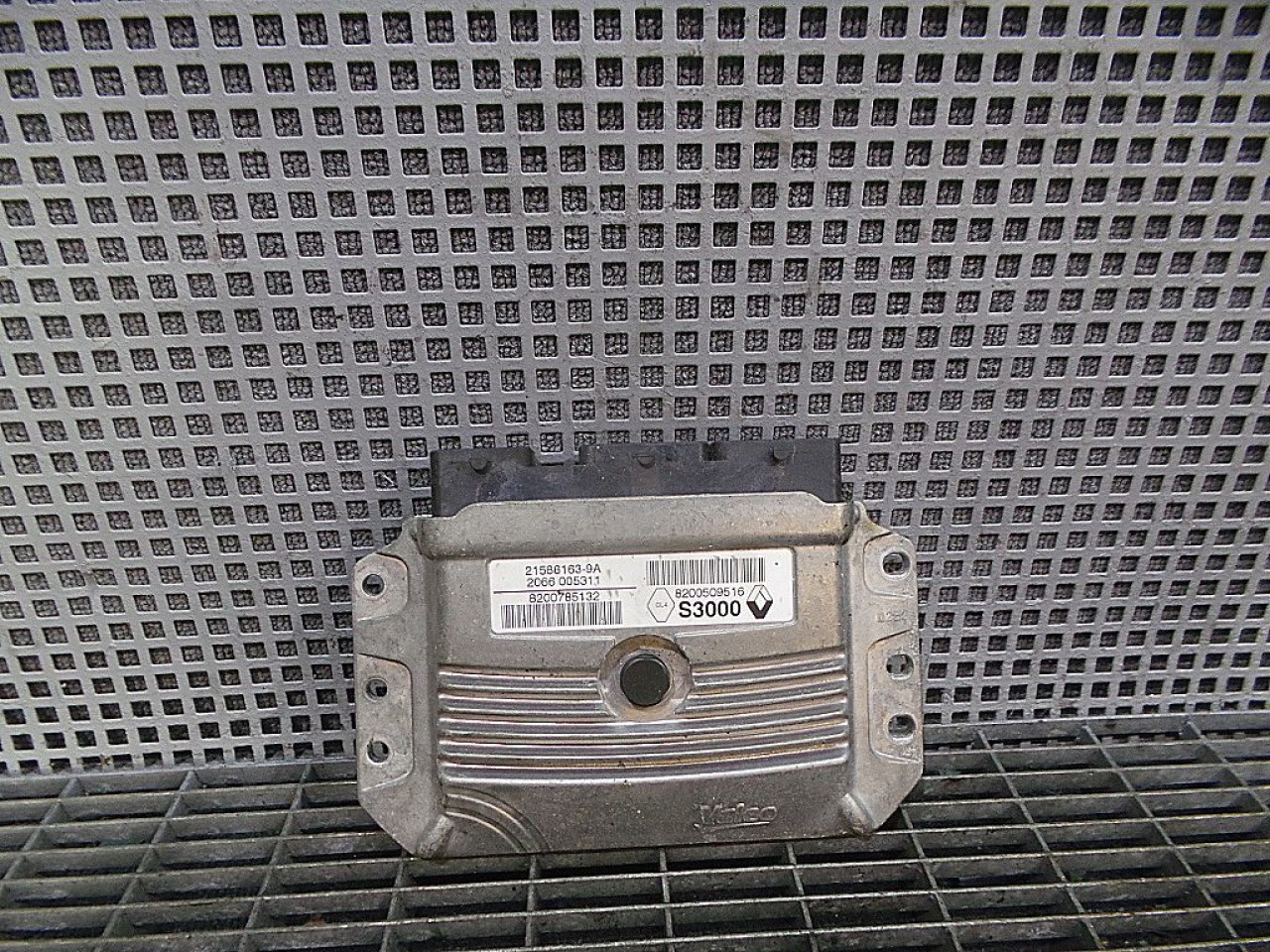 CALCULATOR MOTOR RENAULT MEGANE 1.6 INJ 