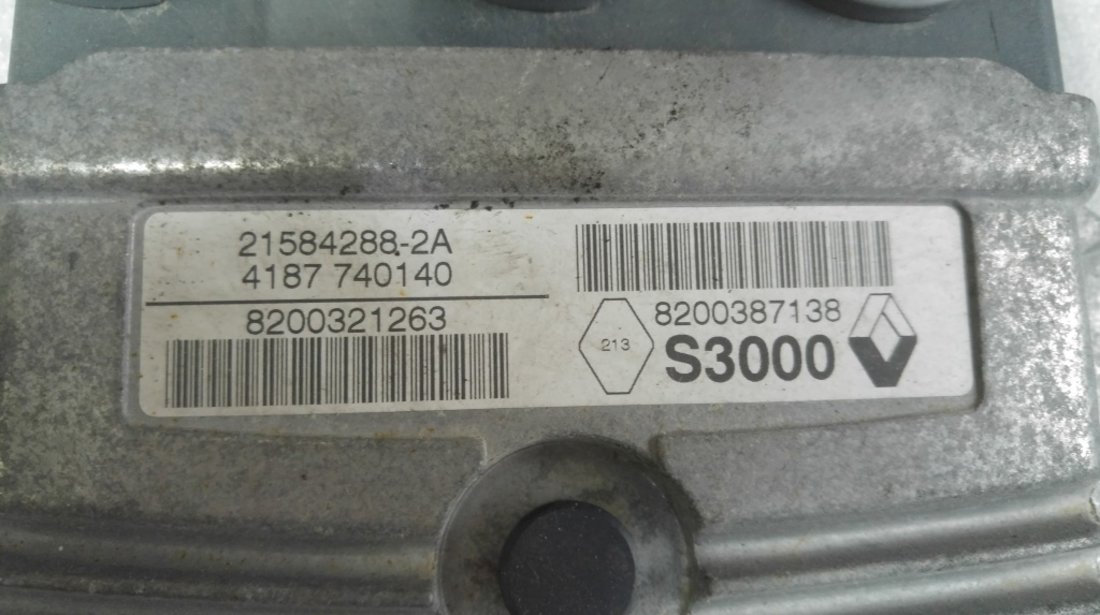 Calculator motor renault megane 2 1.6 b k4mt760 2003 8200321263 21584288-2a