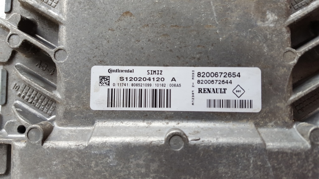 Calculator Motor Renault Symbol 3 1,2 55kw 75Cp 2010 S120204120 A