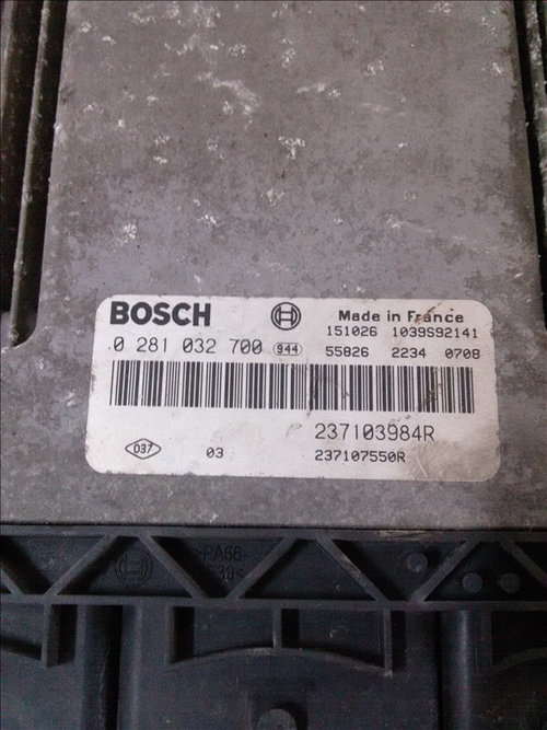 Calculator motor RENAULT TRAFIC 1.6 DCI an fabr. 2016