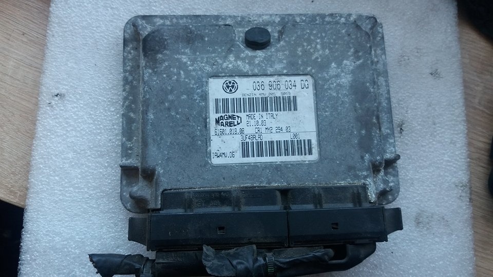 Calculator motor seat ibiza 1.4 benzina 2001-2012 036906034dg