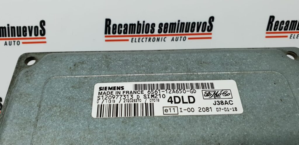 Calculator Motor SIEMENS FORD FIESTA 6S61-12A650-GD / 6S61 12A650 GD / 6S6112A650GD / S120977313 D / S120977313D / SIM210 / J38AC6S61-12A650-GD / 6S61 12A650 GD / 6S6112A650GD / S120977313 D / S120977313D / SIM210 / J38AC