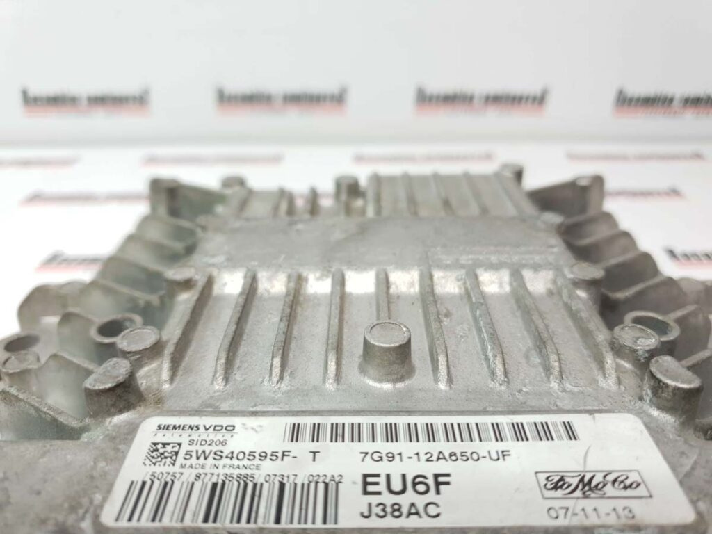 Calculator Motor SIEMENS FORD FOCUS 5WS40595F-T / 5WS40595F T / 5WS40595FT / SID206 / 7G91-12A650-UF / 7G91 12A650 UF / 7G9112A650UF / EU6F / J38AC5WS40595F-T / 5WS40595F T / 5WS40595FT / SID206 / 7G91-12A650-UF / 7G91 12A650 UF / 7G9112A650UF / EU6F