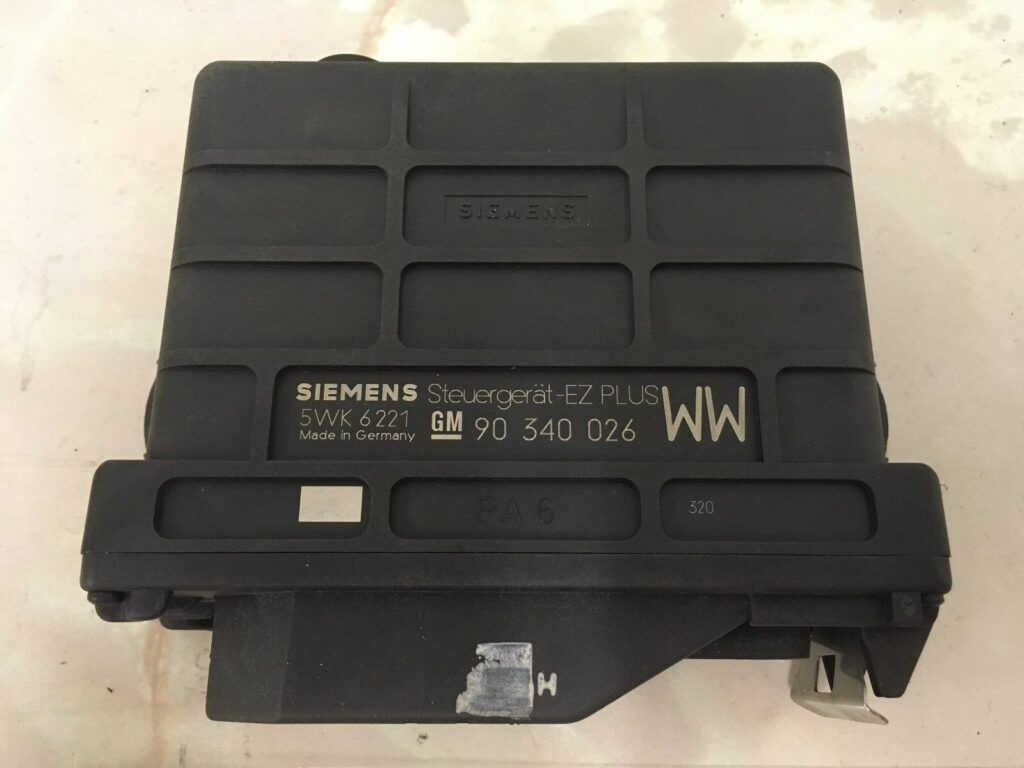 Calculator Motor SIEMENS OPEL KADETT 90340026 Vw / 90340026WW / 5WK622190340026 Vw / 90340026WW / 5WK6221