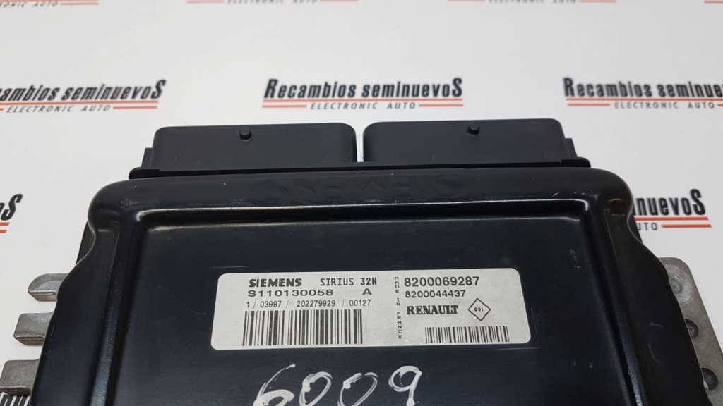Calculator Motor SIEMENS RENAULT CLIO S110130058 A / S110130058A / SIRIUS 32N / SIRIUS32N / 8200069287 / 8200044437,