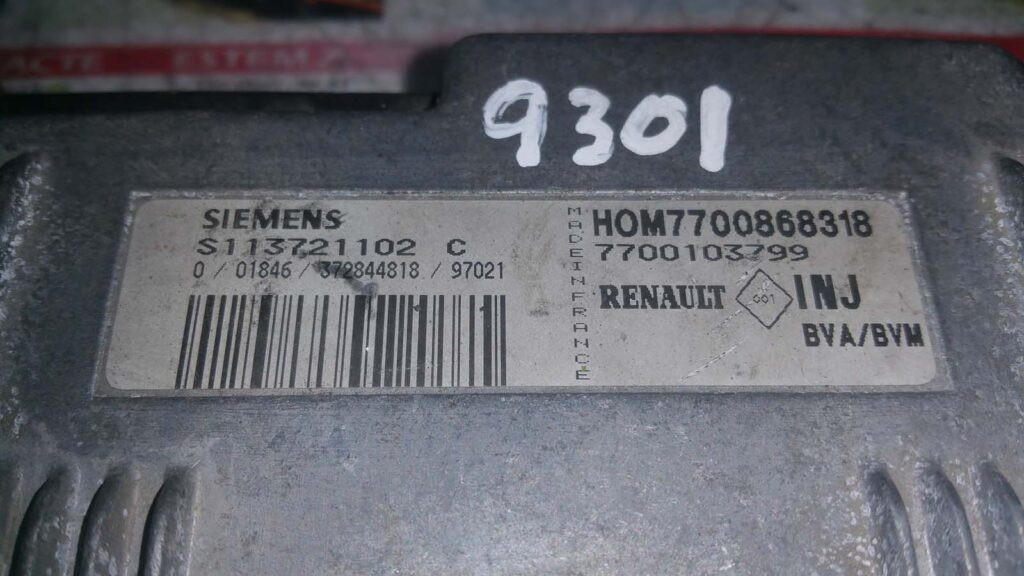 Calculator Motor SIEMENS RENAULT SAFRANE S113721102 C / S113721102C / HOM 7700868318 / HOM7700868318 / 7700103799S113721102 C / S113721102C / HOM 7700868318 / HOM7700868318 / 7700103799