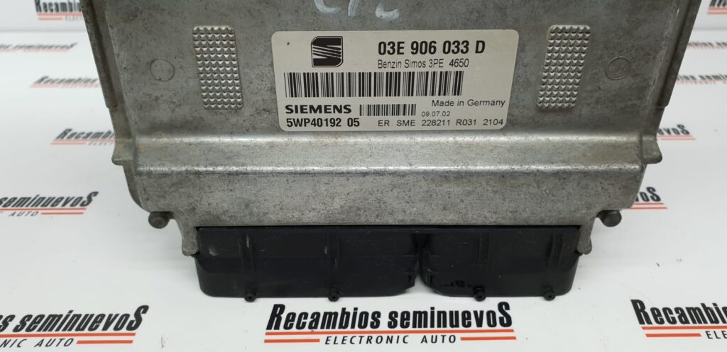 Calculator Motor SIEMENS SEAT IBIZA 03E 906 033 D / 03E906033D / 5WP40192 05 / 5WP4019205 / SIMOS 3PE / SIMOS3PE03E 906 033 D / 03E906033D / 5WP40192 05 / 5WP4019205 / SIMOS 3PE / SIMOS3PE