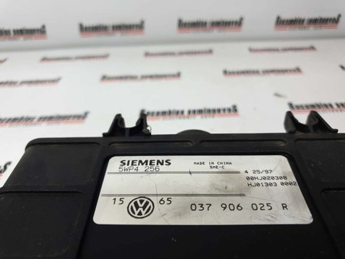 Calculator Motor SIEMENS VOLKSWAGEN GOLF 3 037906025 R / 037906025R / 5WP4 256 / 5WP4256037906025 R ...