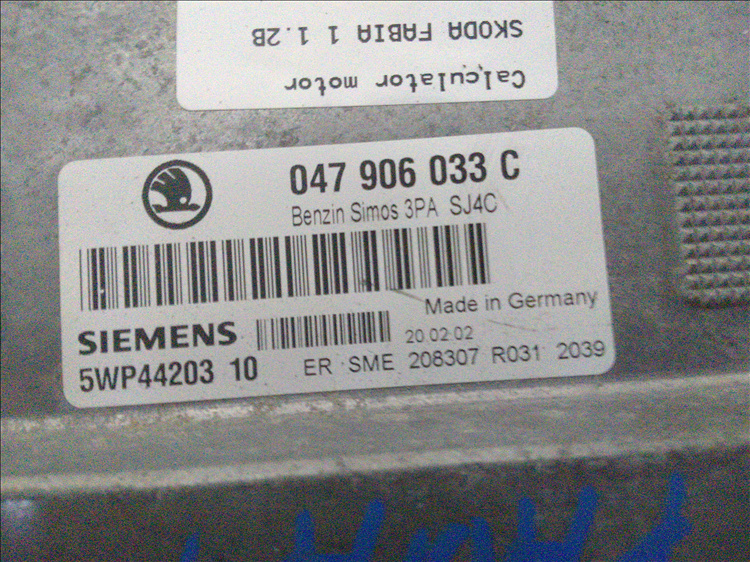 Calculator motor SKODA FABIA 1 1.2B