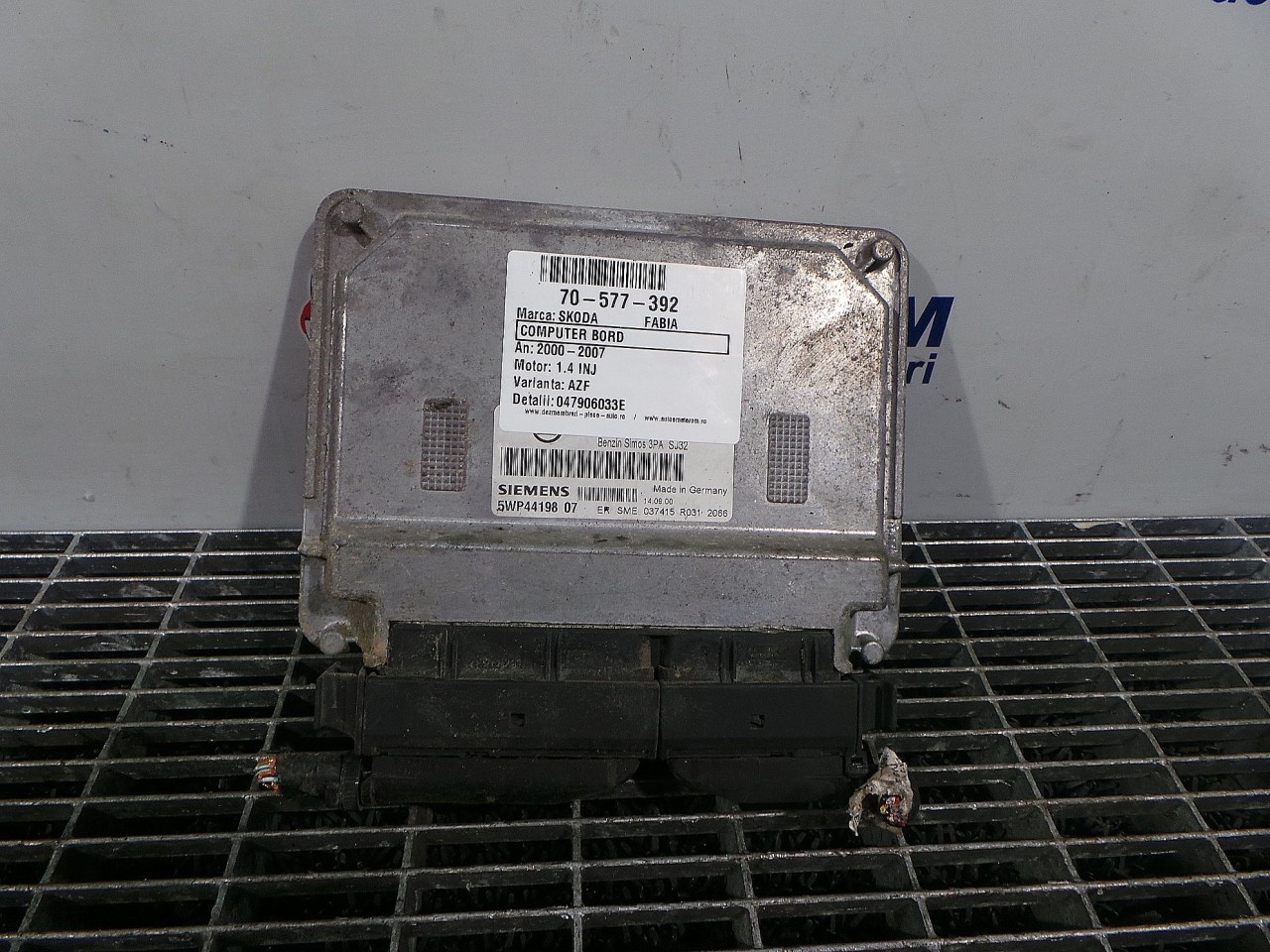 CALCULATOR MOTOR SKODA FABIA FABIA 1.4 INJ - (2000 2007)