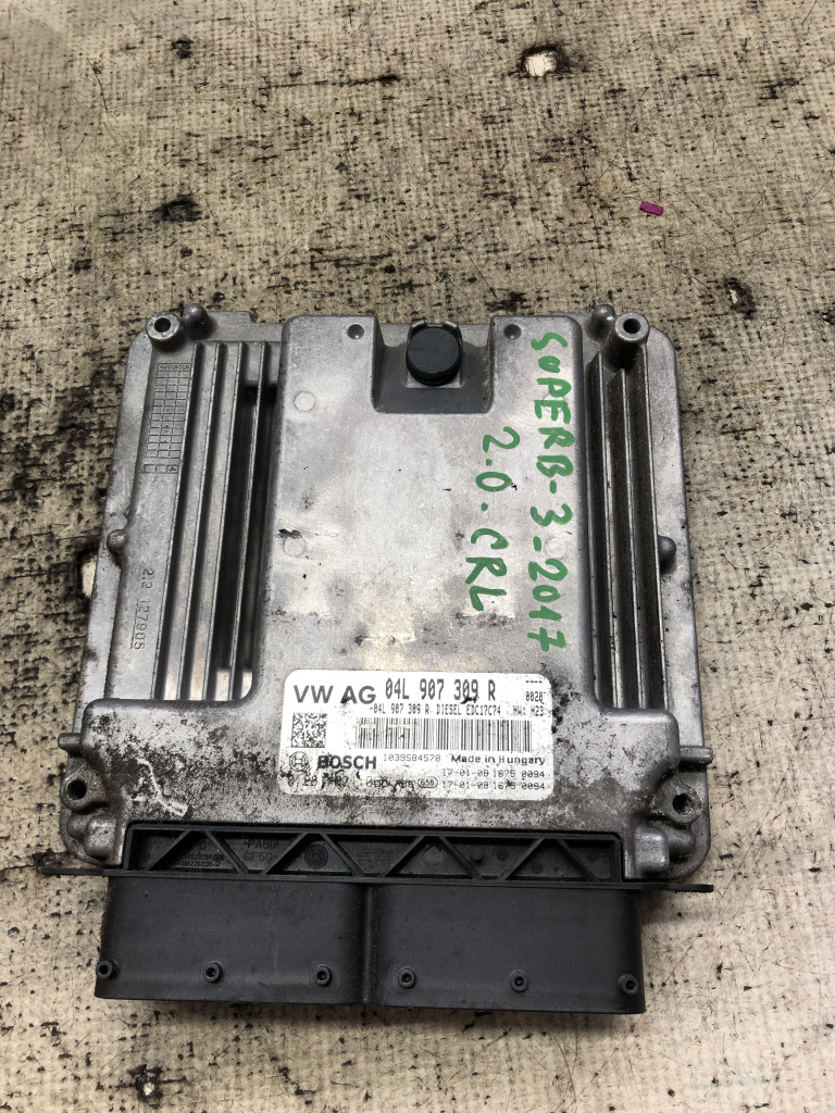 Calculator motor Skoda Superb 3 2.0 Motorina 2017, 04L907309R
