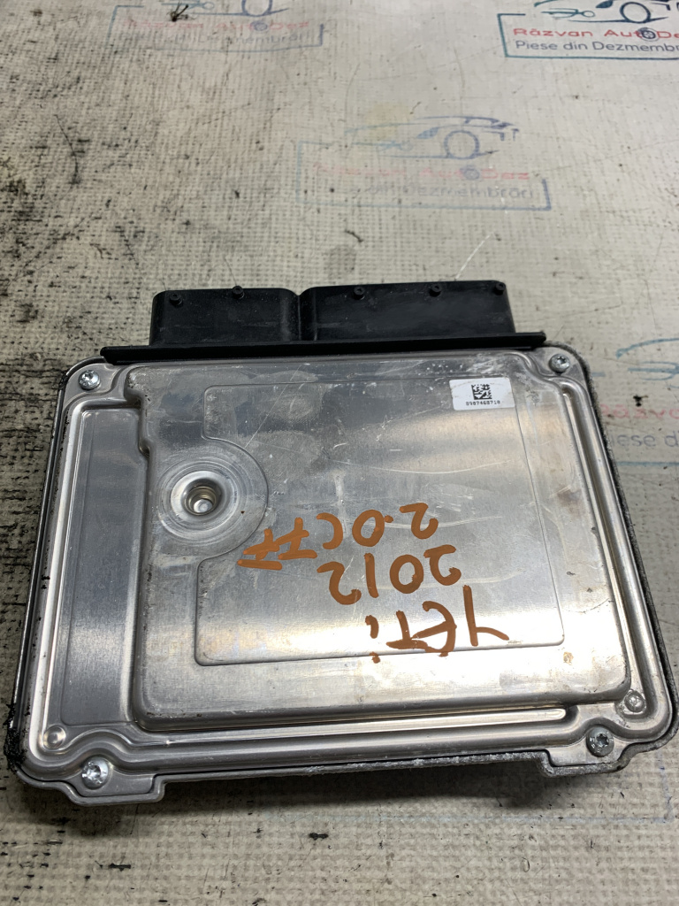 Calculator motor Skoda Yeti 2.0 Motorina 2012, 03L906018QL