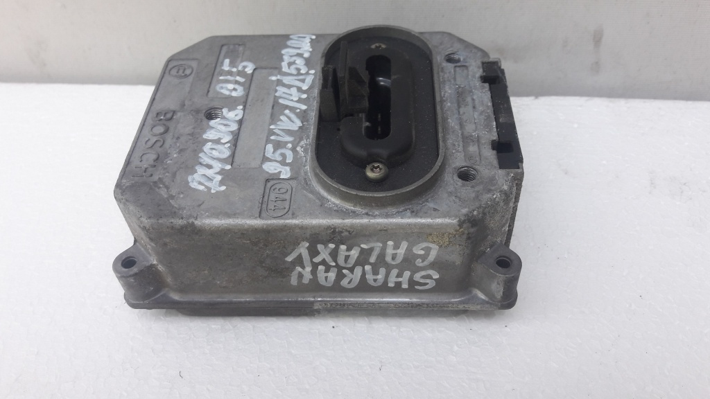 Calculator Motor stergator VOLKSWAGEN SHARAN 1 397 328 044 / 1397328044 / 7 MO 906 015 / 7MO906015 / 95 VW 17 D539AA / 95VW17D539AA1 397 328 044 / 1397328044 / 7 MO 906 015 / 7MO906015 / 95 VW 17 D539AA / 95VW17D539AA
