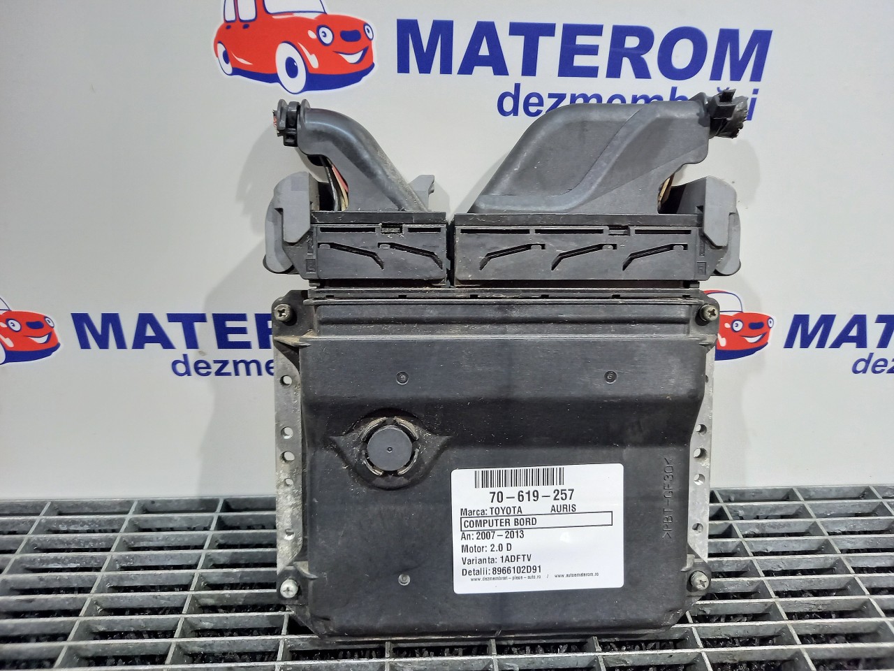 CALCULATOR MOTOR TOYOTA AURIS 2.0 D - (2
