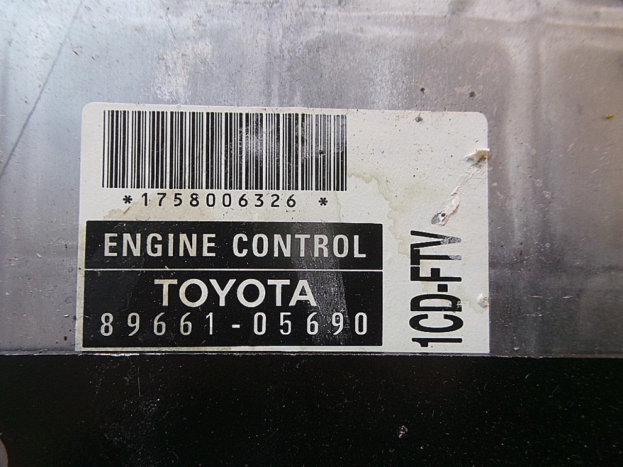 CALCULATOR MOTOR TOYOTA AVENSIS 2.0 D - (2003 2008)