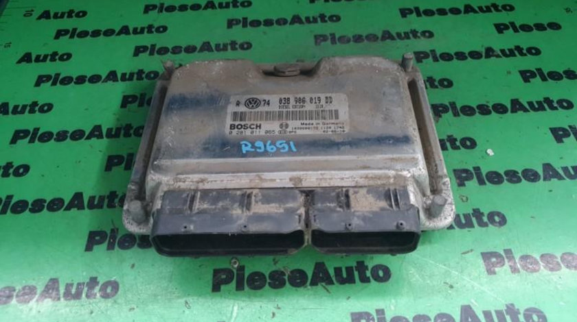 Calculator motor Volkswagen Golf 4 (1997-2005) 0281011065