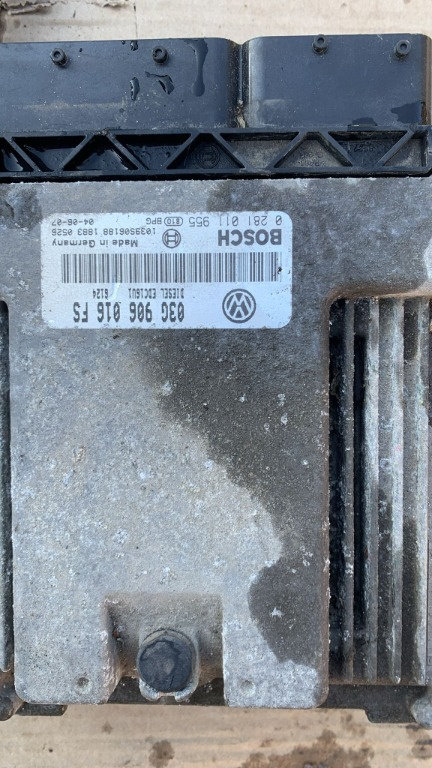Calculator motor Volkswagen Golf 5 coupe motor 1.9 BRU cod 03G 906 016 FS