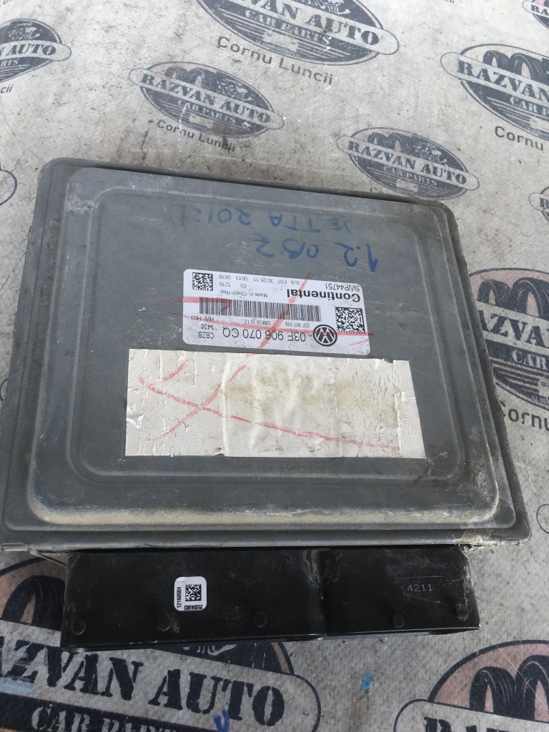 Calculator motor Volkswagen Jetta 1.2 2012, 03F906070CQ