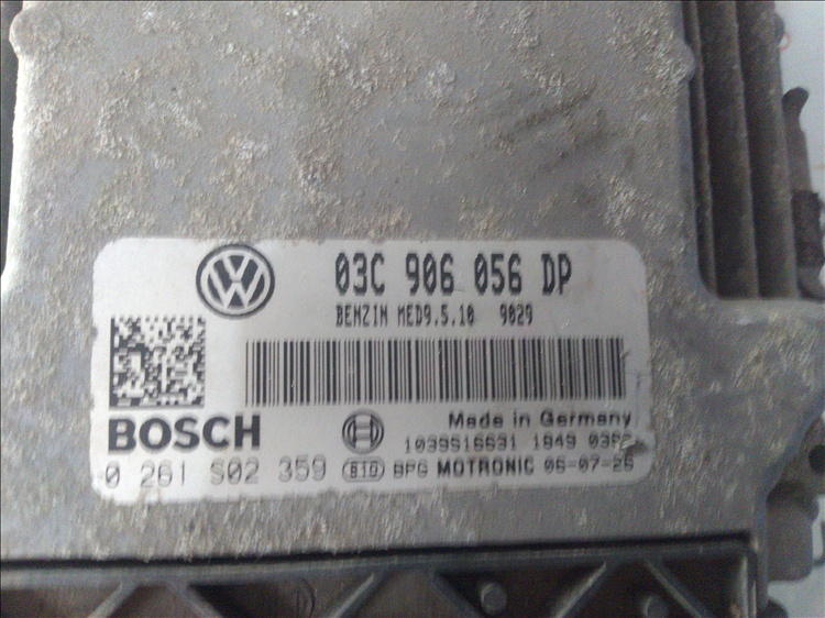 Calculator motor VOLKSWAGEN JETTA 1.4 TSI an fabr.2009