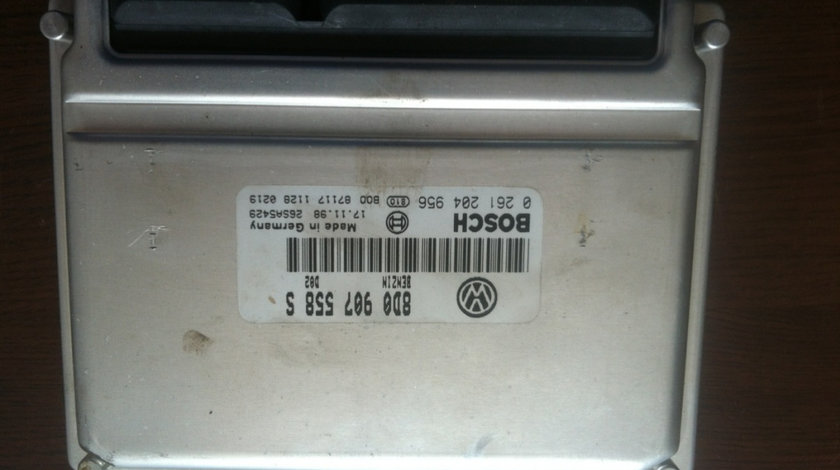 Calculator motor Volkswagen Passat B5 [1996 - 2000] Sedan 4-usi 1.8 MT (125 hp) (3B2)