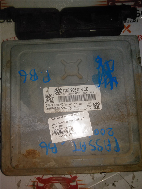 Calculator motor VOLKSWAGEN PASSAT B6 2.0 TDI