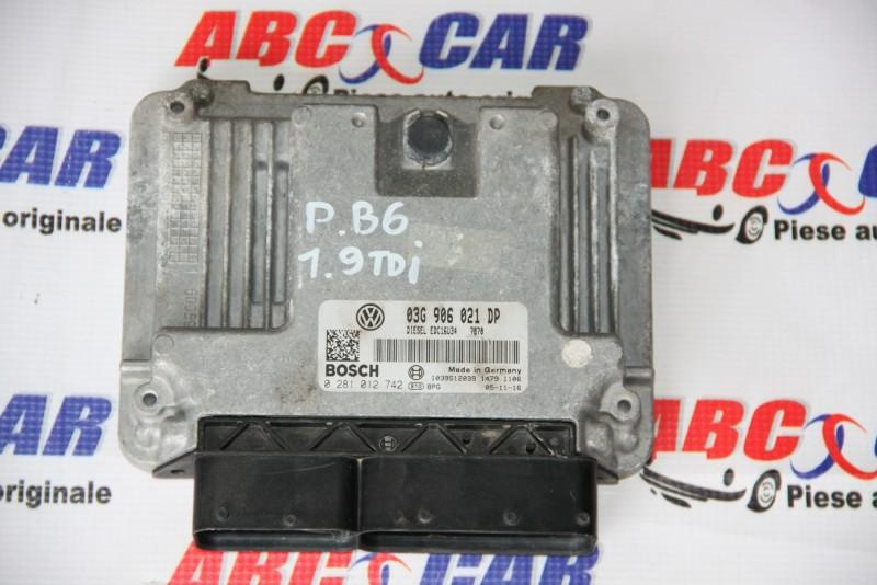 Calculator motor Volkswagen Passat B6 3C 2005-2010 03G906021DP