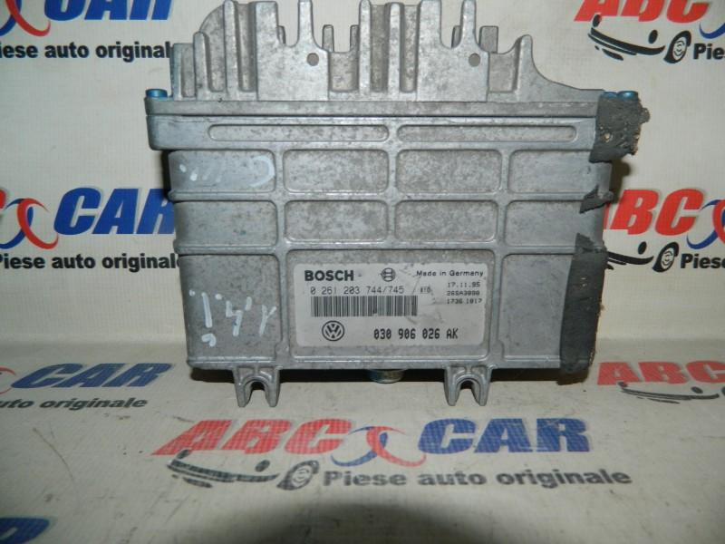 Calculator motor Volkswagen Polo 1999-2001 030906026AK