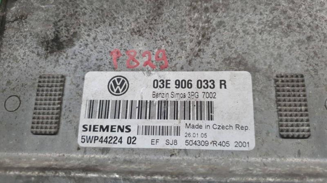 Calculator motor Volkswagen Polo (2001-2009) 03e906033r
