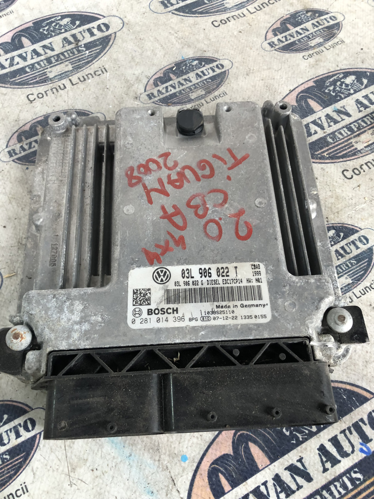 Calculator motor Volkswagen Tiguan 2.0 Motorina 2008, 03L906022T