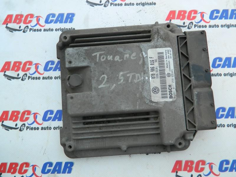 Calculator motor Volkswagen Touareg 2002-2006 070906016F