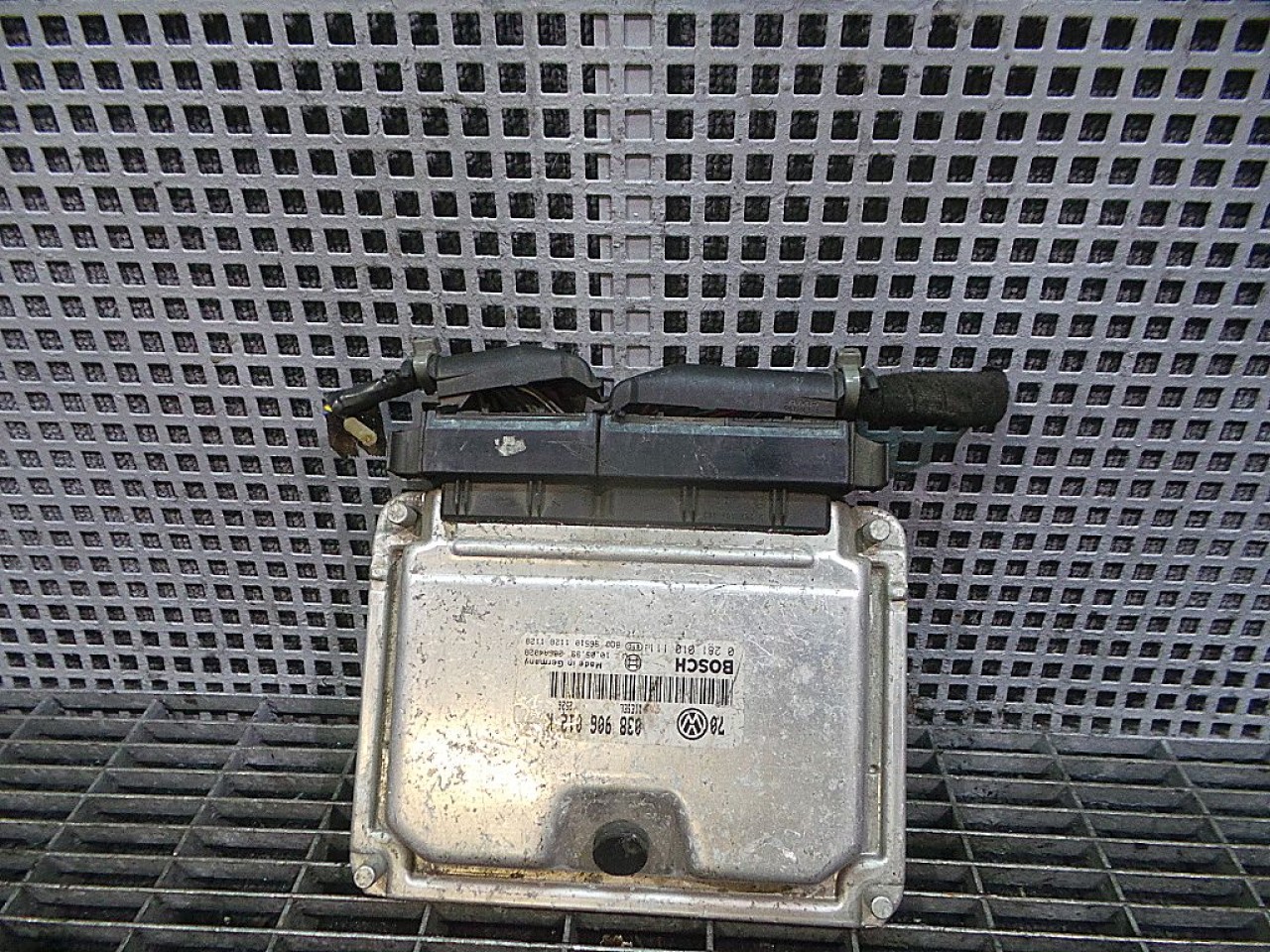 CALCULATOR MOTOR VW BORA 1.9 TDI - (1998 2004)