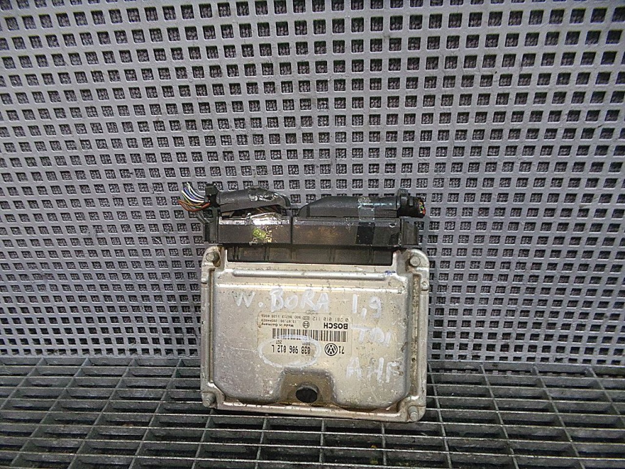 CALCULATOR MOTOR VW BORA BORA 1.9 TDI - (1998 2004)