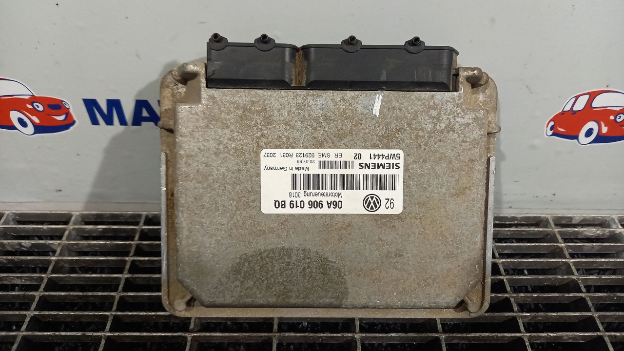 CALCULATOR MOTOR VW GOLF IV 1.6 INJ - (1998 2004)