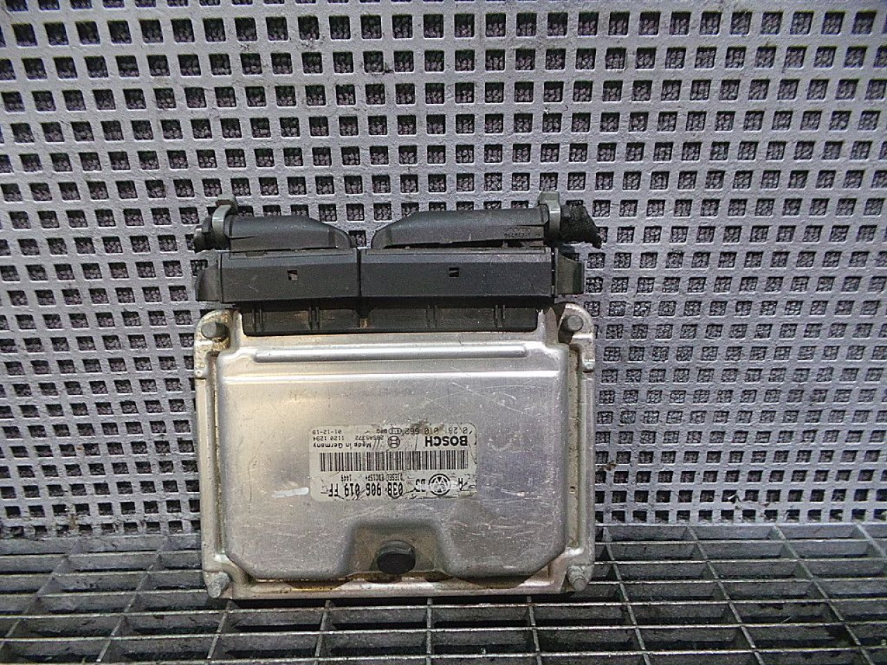 CALCULATOR MOTOR VW GOLF IV 1.9 TDI - (1998 2004)