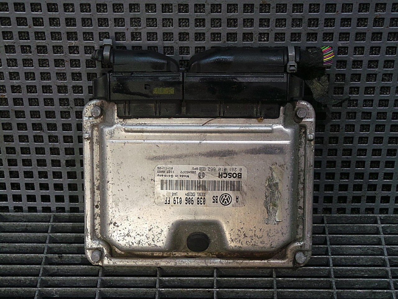 CALCULATOR MOTOR VW GOLF IV 1.9 TDI - (1998 2004)