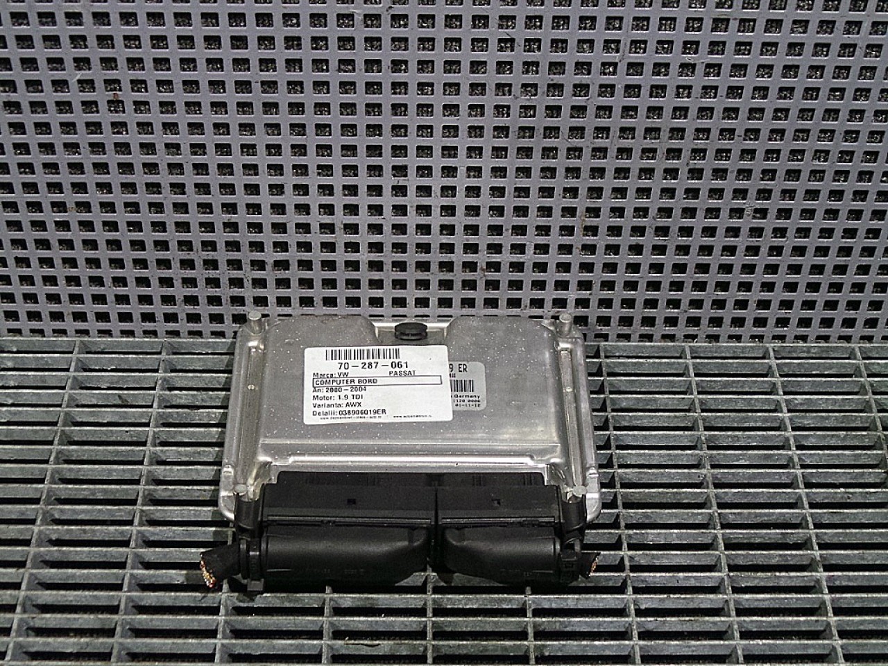 CALCULATOR MOTOR VW PASSAT PASSAT 1.9 TDI - (2000 2004)