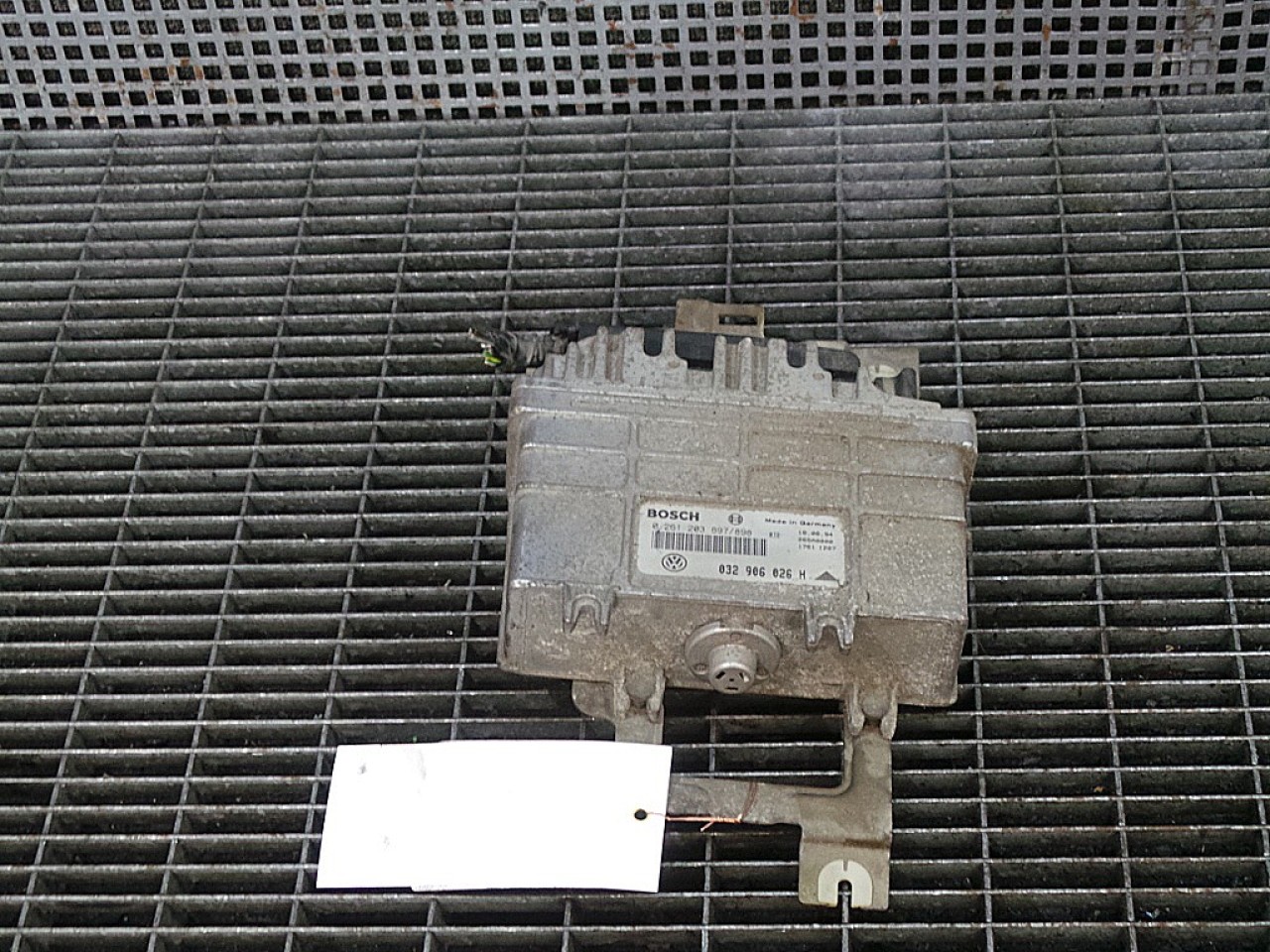 CALCULATOR MOTOR VW POLO POLO 1.6 INJ - (1994 1999)