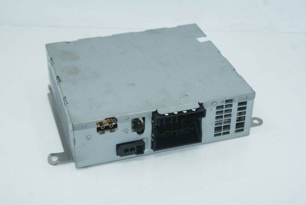 Calculator MULTIMEDIA HARMAN BECKER AUDI A6 4E0 035 061 G / 4E0035061G / 4E00350614E0 035 061 G / 4E0035061G / 4E0035061