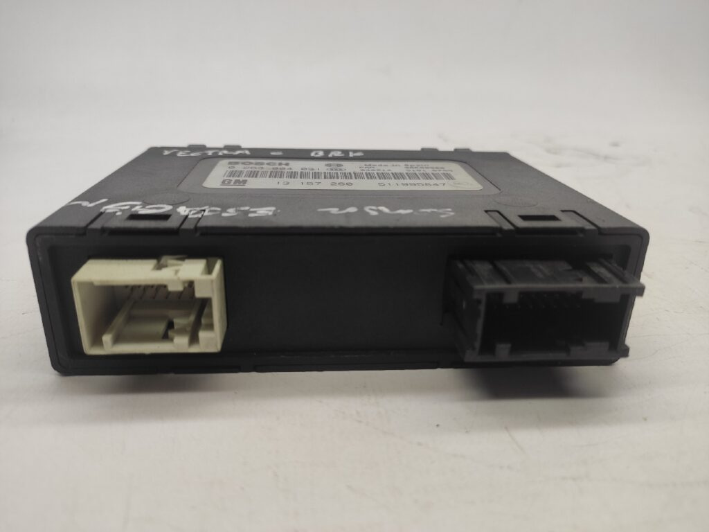 Calculator parcare BOSCH OPEL ZAFIRA 0 263 004 031 / 0263004031 / 13 157 260 / 13157260 / 5119958470 263 004 031 / 0263004031 / 13 157 260 / 13157260 / 511995847