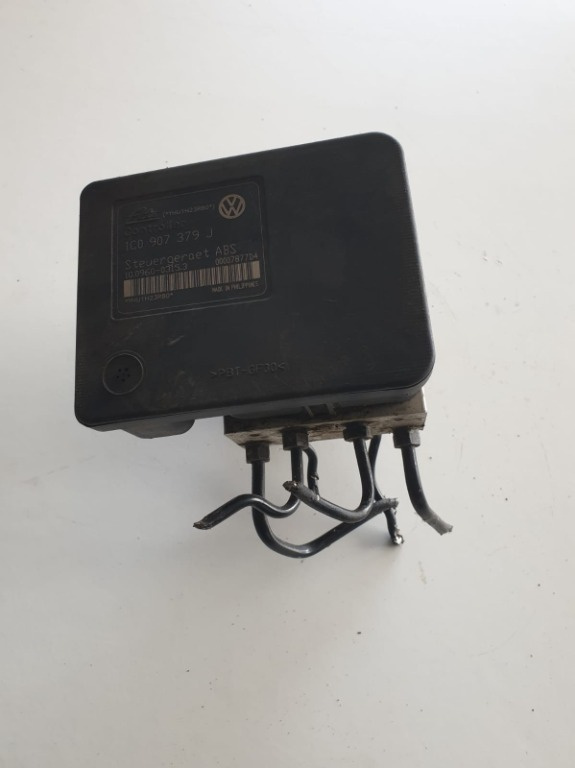 Calculator pompa ABS, cod 1C0 907 379 J